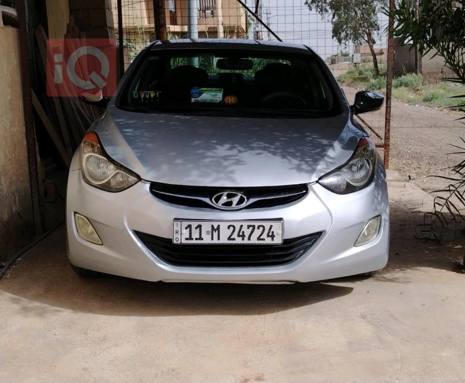 هیوندای ئەلەنترا